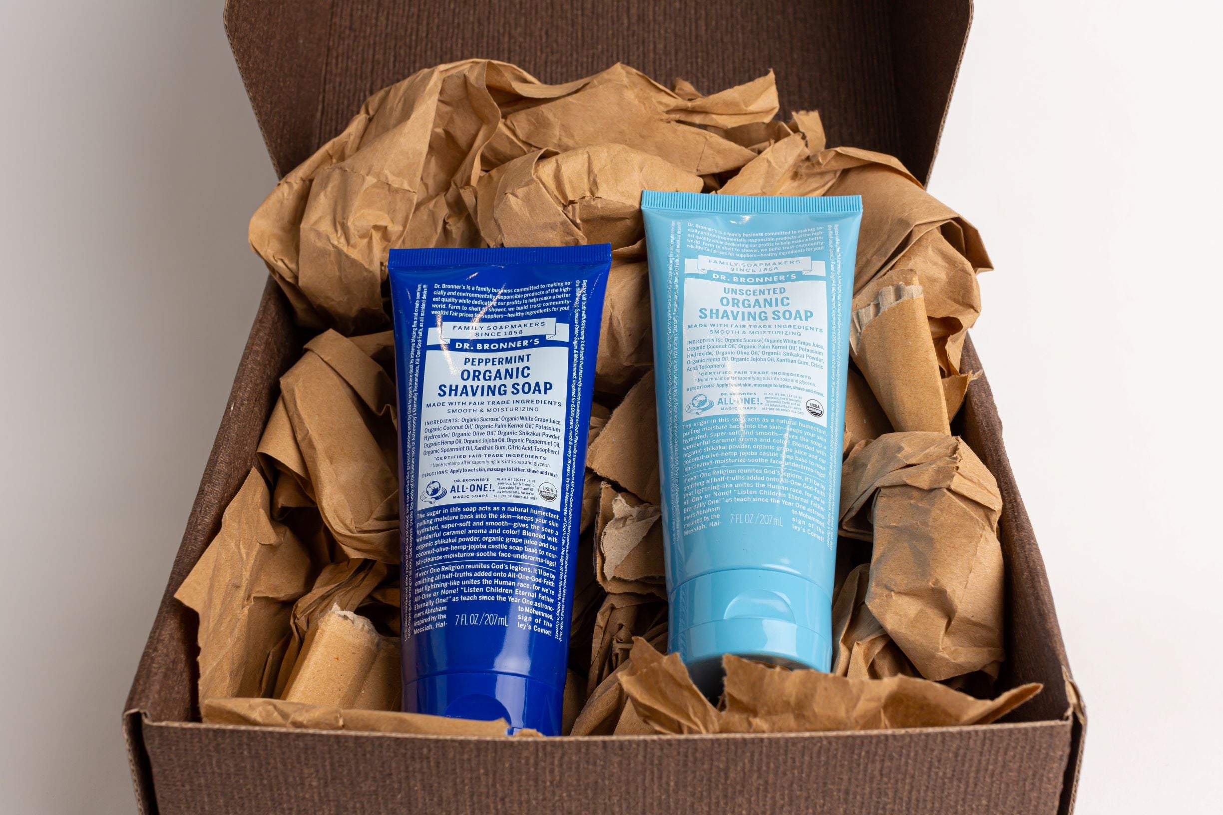 Dr. Bronner's Organic Shaving Soap Peppermint & Unscented Gift Set (2x207ml)