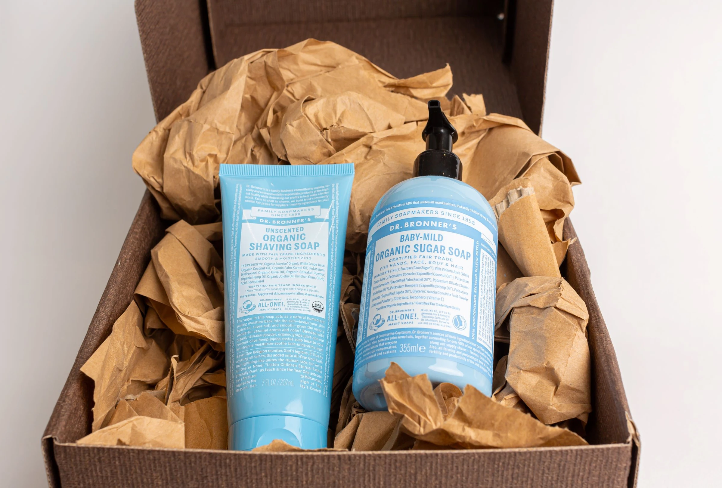 Dr. Bronner's Organic Shaving Soap & Organic Sugar Soap Baby Mild Gift Set (207ml & 355ml)